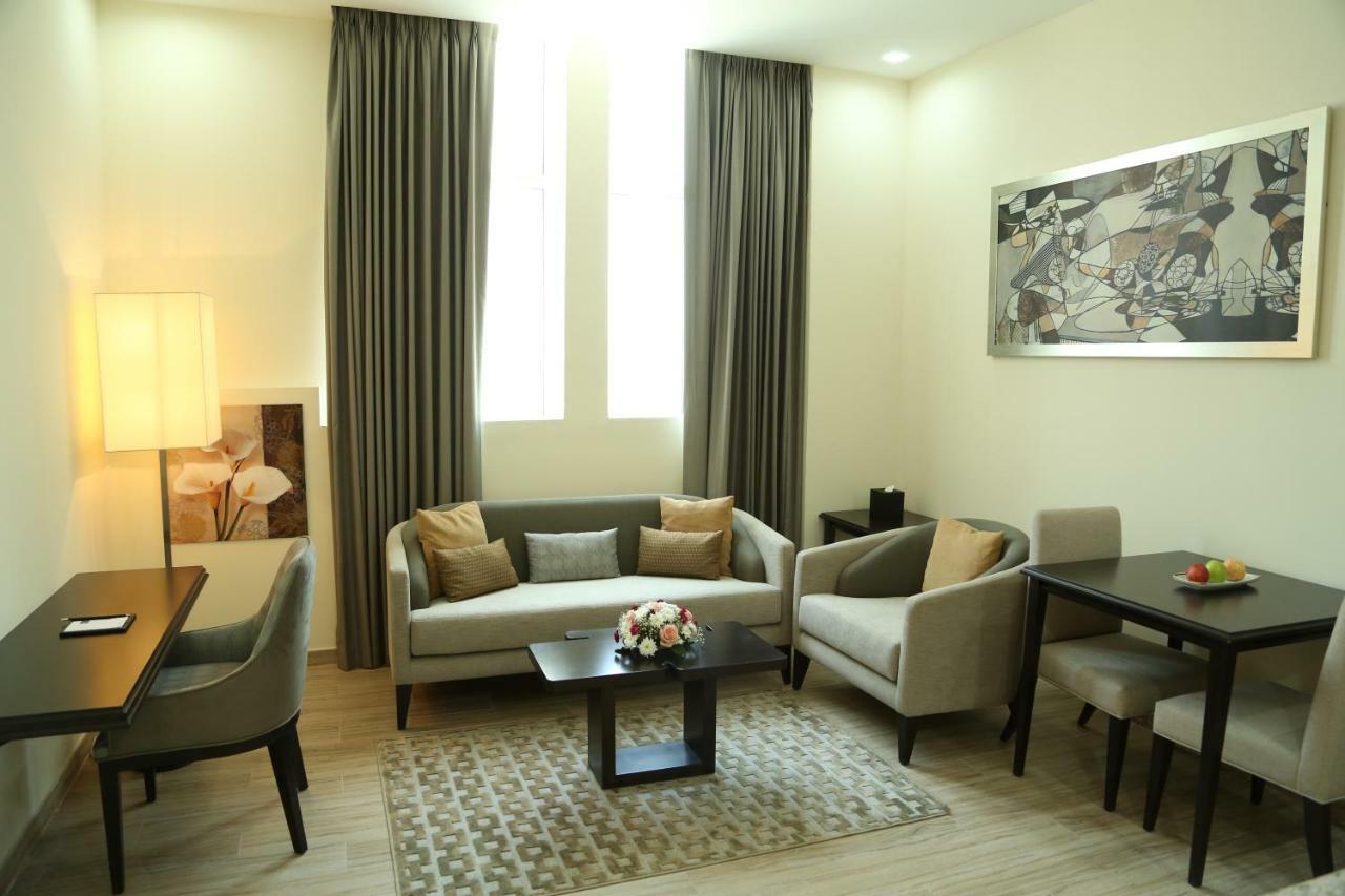 Uptown Hotel Apartment Fujairah By Gewan Exterior photo